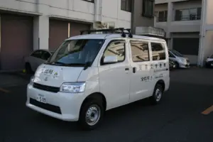 交通安全教育車「宝くじ号」